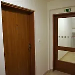 Leongargt Апартаменты Прага