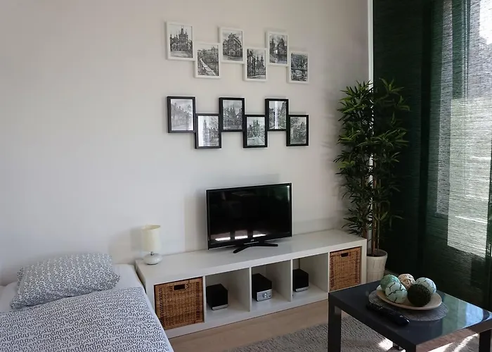 Leongargt Apartamento *